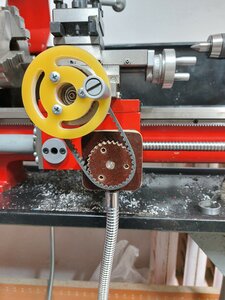 Вот на токарник шкивы и маховичок запилил на днях . Канеш искусство ,кто спорит ? (805 просмотров) <a class='original' href='./download/file.php?id=210527&mode=view' target=_blank>Загрузить оригинал (3.11 МБ)</a>