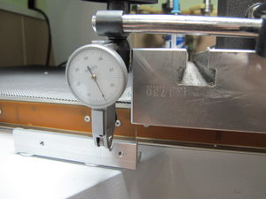 ставим по индикатору крепление головки линейки (3683 просмотра) <a class='original' href='./download/file.php?id=21081&mode=view' target=_blank>Загрузить оригинал (699.34 КБ)</a>