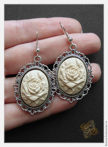 5224745914-ukrasheniya-sergi-kameya-n7703.jpg (50837 просмотров) <a class='original' href='./download/file.php?id=21452&mode=view' target=_blank>Загрузить оригинал (92.24 КБ)</a>