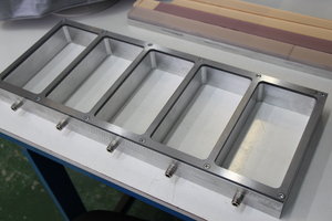 Внешний корпус со стальной пластиной для вырубки. (3047 просмотров) <a class='original' href='./download/file.php?id=21860&mode=view' target=_blank>Загрузить оригинал (5.37 МБ)</a>