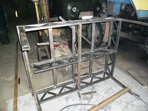 снизу (3412 просмотров) <a class='original' href='./download/file.php?id=23082&mode=view' target=_blank>Загрузить оригинал (262.16 КБ)</a>