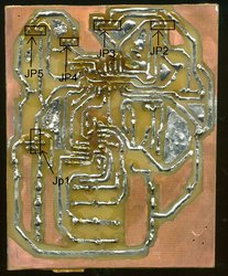 Другая сторона платы. (16312 просмотров) <a class='original' href='./download/file.php?id=2704&mode=view' target=_blank>Загрузить оригинал (496.66 КБ)</a>