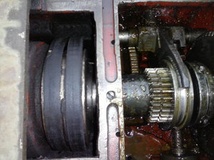 состояние шпинделя внутри идеальное (5404 просмотра) <a class='original' href='./download/file.php?id=27269&mode=view' target=_blank>Загрузить оригинал (988.52 КБ)</a>