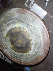 вот этим травит (7320 просмотров) <a class='original' href='./download/file.php?id=27278&mode=view' target=_blank>Загрузить оригинал (891.34 КБ)</a>