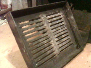 Поддон (уголок равнополочный 32, квадрат 10) (3838 просмотров) <a class='original' href='./download/file.php?id=29151&mode=view' target=_blank>Загрузить оригинал (15.4 КБ)</a>