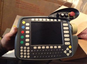 Сенсорный пульт управления и програмирования (6595 просмотров) <a class='original' href='./download/file.php?id=29586&mode=view' target=_blank>Загрузить оригинал (1.69 МБ)</a>