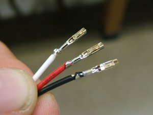 3 soldered.jpg (3858 просмотров) <a class='original' href='./download/file.php?id=31485&mode=view' target=_blank>Загрузить оригинал (98.27 КБ)</a>