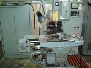 Справа стойка 2С42-65 (4238 просмотров) <a class='original' href='./download/file.php?id=32632&mode=view' target=_blank>Загрузить оригинал (25.52 КБ)</a>