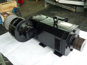 Мотор Indramat 2G1014IR-B3-2506H2.jpg (3208 просмотров) <a class='original' href='./download/file.php?id=32941&mode=view' target=_blank>Загрузить оригинал (38.41 КБ)</a>