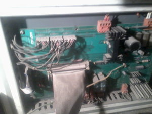 это наверное контроллер (9309 просмотров) <a class='original' href='./download/file.php?id=33767&mode=view' target=_blank>Загрузить оригинал (259.34 КБ)</a>