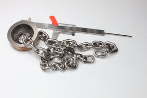 Этот пузырь часто встречается в доморощенных слитках после прокатки.  Материал &quot;левак&quot;. (12807 просмотров) <a class='original' href='./download/file.php?id=34597&mode=view' target=_blank>Загрузить оригинал (4.19 МБ)</a>