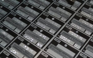 алюминий приклеен к композиту (8219 просмотров) <a class='original' href='./download/file.php?id=35444&mode=view' target=_blank>Загрузить оригинал (466.23 КБ)</a>