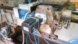 Мотор поперечной подачи - 400Вт с редуктором 1:5 (8709 просмотров) <a class='original' href='./download/file.php?id=35496&mode=view' target=_blank>Загрузить оригинал (87.93 КБ)</a>