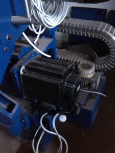 мотор инвт на  оси Z (2942 просмотра) <a class='original' href='./download/file.php?id=35719&mode=view' target=_blank>Загрузить оригинал (143.62 КБ)</a>