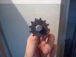 Шестеренки выпиливал лобзиком из графитокапролона (3352 просмотра) <a class='original' href='./download/file.php?id=3641&mode=view' target=_blank>Загрузить оригинал (362.61 КБ)</a>