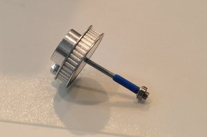 шкив и ось редуктора для чпу лазера.JPG (3207 просмотров) <a class='original' href='./download/file.php?id=3682&mode=view' target=_blank>Загрузить оригинал (266.51 КБ)</a>