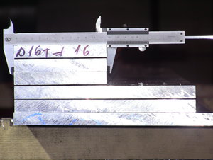 Может проще таие полосы заказать??? (10219 просмотров) <a class='original' href='./download/file.php?id=37253&mode=view' target=_blank>Загрузить оригинал (3.33 МБ)</a>