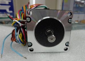 ШД  HY57S80-D8 с тормозом.jpg (8841 просмотр) <a class='original' href='./download/file.php?id=37259&mode=view' target=_blank>Загрузить оригинал (51.79 КБ)</a>