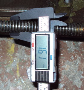 Если посмотреть на винт, то мы увидим там трапецию 16 мм. (6468 просмотров) <a class='original' href='./download/file.php?id=37638&mode=view' target=_blank>Загрузить оригинал (324.95 КБ)</a>