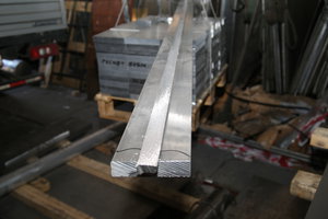 Так мы расправляемся с кромками (3976 просмотров) <a class='original' href='./download/file.php?id=37938&mode=view' target=_blank>Загрузить оригинал (6.23 МБ)</a>