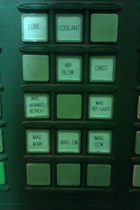 Не одна кнопка не риагирует. (4249 просмотров) <a class='original' href='./download/file.php?id=38265&mode=view' target=_blank>Загрузить оригинал (774.69 КБ)</a>