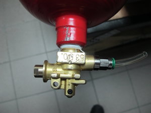 клапан от огнетушителя, слегка переделан (3747 просмотров) <a class='original' href='./download/file.php?id=39208&sid=195ac1c11e8656bf18dda24db0d7726f&mode=view' target=_blank>Загрузить оригинал (702.32 КБ)</a>