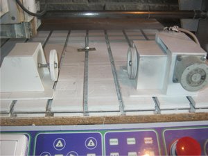 Макет рабочий, нужно  делать корпус крепкий , токарный патрон, бабку заднюю...денег нет, да и в общем незачем.. (3502 просмотра) <a class='original' href='./download/file.php?id=39998&sid=0449598b566d58d3a4e587bb4f8bee7e&mode=view' target=_blank>Загрузить оригинал (114.27 КБ)</a>