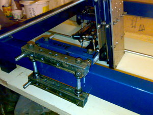 так оно на направляющей сидит. (6956 просмотров) <a class='original' href='./download/file.php?id=4049&mode=view' target=_blank>Загрузить оригинал (524.38 КБ)</a>