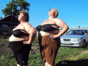 Астерикс и Обеликс на даче....jpg (1948 просмотров) <a class='original' href='./download/file.php?id=41264&mode=view' target=_blank>Загрузить оригинал (120.05 КБ)</a>