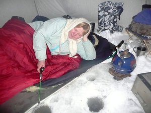 Рыбалка по-женски.jpg (2005 просмотров) <a class='original' href='./download/file.php?id=43496&mode=view' target=_blank>Загрузить оригинал (131.99 КБ)</a>