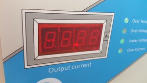 Пенопласт даже под стекло индикации мощности залез (8875 просмотров) <a class='original' href='./download/file.php?id=44234&mode=view' target=_blank>Загрузить оригинал (183.8 КБ)</a>