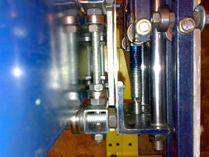 каретка  оси У (5630 просмотров) <a class='original' href='./download/file.php?id=4435&mode=view' target=_blank>Загрузить оригинал (575.68 КБ)</a>