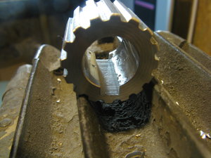 долбание паза (5559 просмотров) <a class='original' href='./download/file.php?id=45211&mode=view' target=_blank>Загрузить оригинал (2.89 МБ)</a>