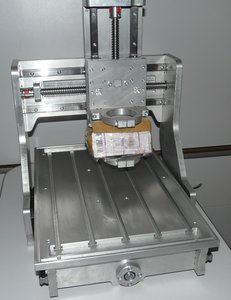 Собсвенно сам станок пока в таком виде. (5628 просмотров) <a class='original' href='./download/file.php?id=46383&mode=view' target=_blank>Загрузить оригинал (1.3 МБ)</a>