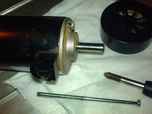 отверткой крестовой выкручиваем 2 винта (3296 просмотров) <a class='original' href='./download/file.php?id=46507&mode=view' target=_blank>Загрузить оригинал (1.78 МБ)</a>