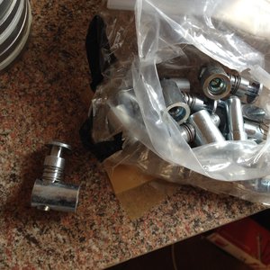 Быстрые соединители для конструкционного профиля (3534 просмотра) <a class='original' href='./download/file.php?id=46968&mode=view' target=_blank>Загрузить оригинал (1.71 МБ)</a>