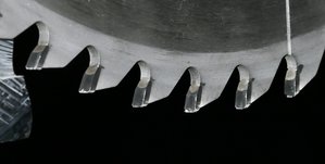 Крупнее, кромка крошится или нет??? (2924 просмотра) <a class='original' href='./download/file.php?id=50540&mode=view' target=_blank>Загрузить оригинал (267.11 КБ)</a>