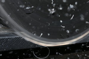 1/250с со вспышкой, z=60, 5000м/мин, 0,07-0,1мм на зуб. Пропил 5мм. (2924 просмотра) <a class='original' href='./download/file.php?id=50541&mode=view' target=_blank>Загрузить оригинал (5.3 МБ)</a>