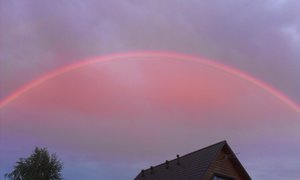 Радуга на закате (2839 просмотров) <a class='original' href='./download/file.php?id=50990&mode=view' target=_blank>Загрузить оригинал (450.73 КБ)</a>