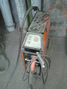 KEMPPI KEMPOMAT 2500 (3302 просмотра) <a class='original' href='./download/file.php?id=51739&mode=view' target=_blank>Загрузить оригинал (1.74 МБ)</a>