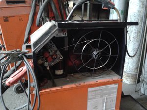 KEMPPI KEMPOMAT 2500 (3302 просмотра) <a class='original' href='./download/file.php?id=51741&mode=view' target=_blank>Загрузить оригинал (1.45 МБ)</a>