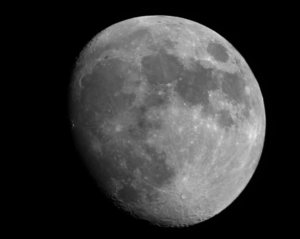 Луна (2765 просмотров) <a class='original' href='./download/file.php?id=51984&mode=view' target=_blank>Загрузить оригинал (506.21 КБ)</a>