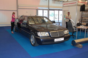 Утро. Смахиваем пыль. Жирные пятна от рук даже не пытались стирать. (13372 просмотра) <a class='original' href='./download/file.php?id=52699&mode=view' target=_blank>Загрузить оригинал (5.09 МБ)</a>