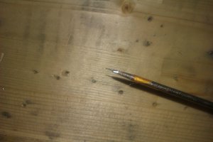 Плохо видно, но там на кончике риска. Цепляет край кольца как крючок. Все острые грани снял. (5496 просмотров) <a class='original' href='./download/file.php?id=54026&mode=view' target=_blank>Загрузить оригинал (684.61 КБ)</a>