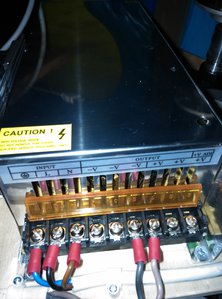 блок питания (6345 просмотров) <a class='original' href='./download/file.php?id=54688&mode=view' target=_blank>Загрузить оригинал (2.66 МБ)</a>