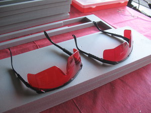 Лазер очки 002.jpg (7866 просмотров) <a class='original' href='./download/file.php?id=56209&mode=view' target=_blank>Загрузить оригинал (4.65 МБ)</a>