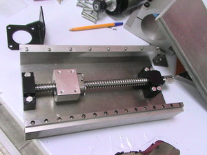 это моя ось Z (3644 просмотра) <a class='original' href='./download/file.php?id=58933&mode=view' target=_blank>Загрузить оригинал (443.35 КБ)</a>