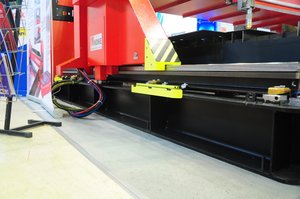 рейка на плазморезке с чпу.JPG (14218 просмотров) <a class='original' href='./download/file.php?id=6006&mode=view' target=_blank>Загрузить оригинал (551.1 КБ)</a>