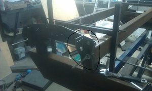 А с другой стороны прорезь под кабель пустил во внутрь. А то я у себя накосячил. (2977 просмотров) <a class='original' href='./download/file.php?id=60977&mode=view' target=_blank>Загрузить оригинал (145.27 КБ)</a>