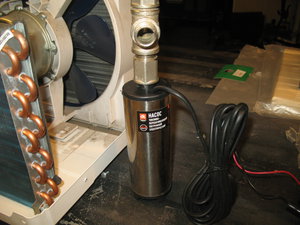 Чиллер 003.jpg (3393 просмотра) <a class='original' href='./download/file.php?id=61177&mode=view' target=_blank>Загрузить оригинал (4.5 МБ)</a>